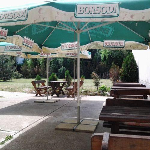 Pajkos Póni Vendégház Miskolc Esterno foto